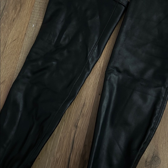 Steve Madden Black Over-the-Knee Boots 5.5 - Picture 9 of 9